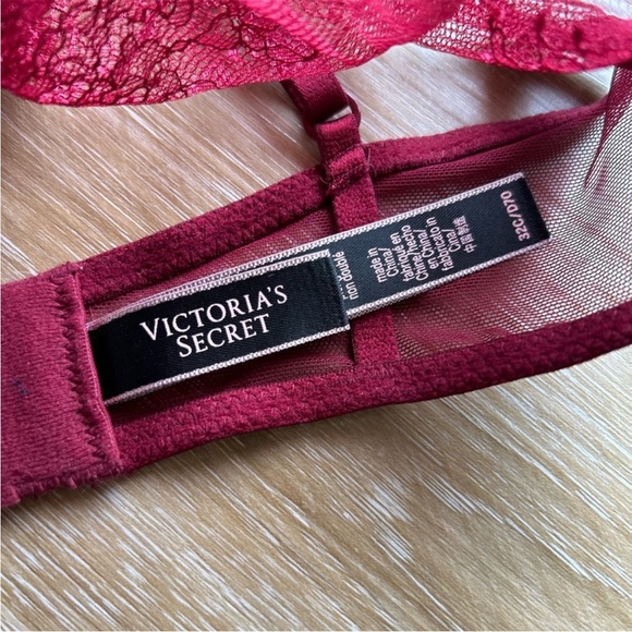 🆕 Victoria’s Secret Sheer Lace Bra & Panty Set – Wine/Burgundy - Picture 4 of 6